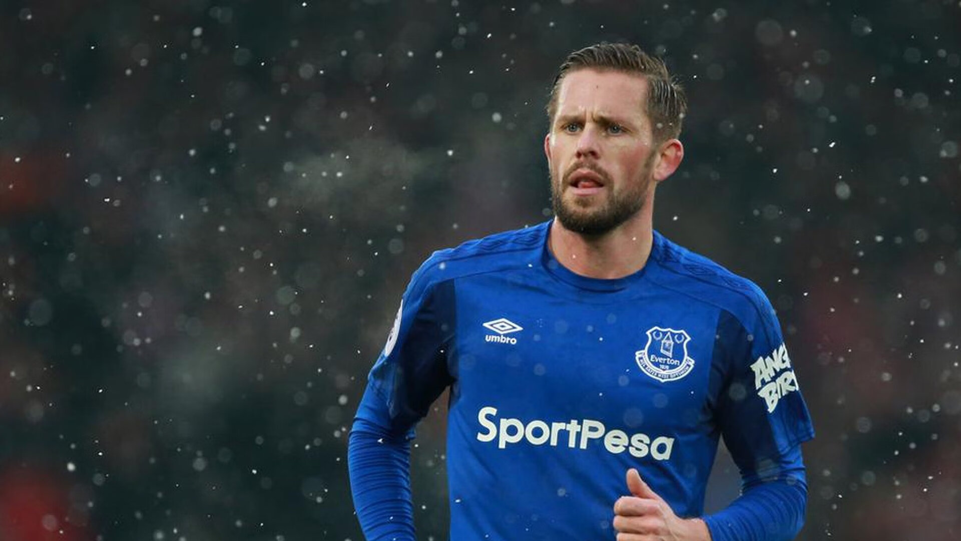 C9引发争议！，浓眉哥官方宣布夺冠新规赢得满堂喝彩