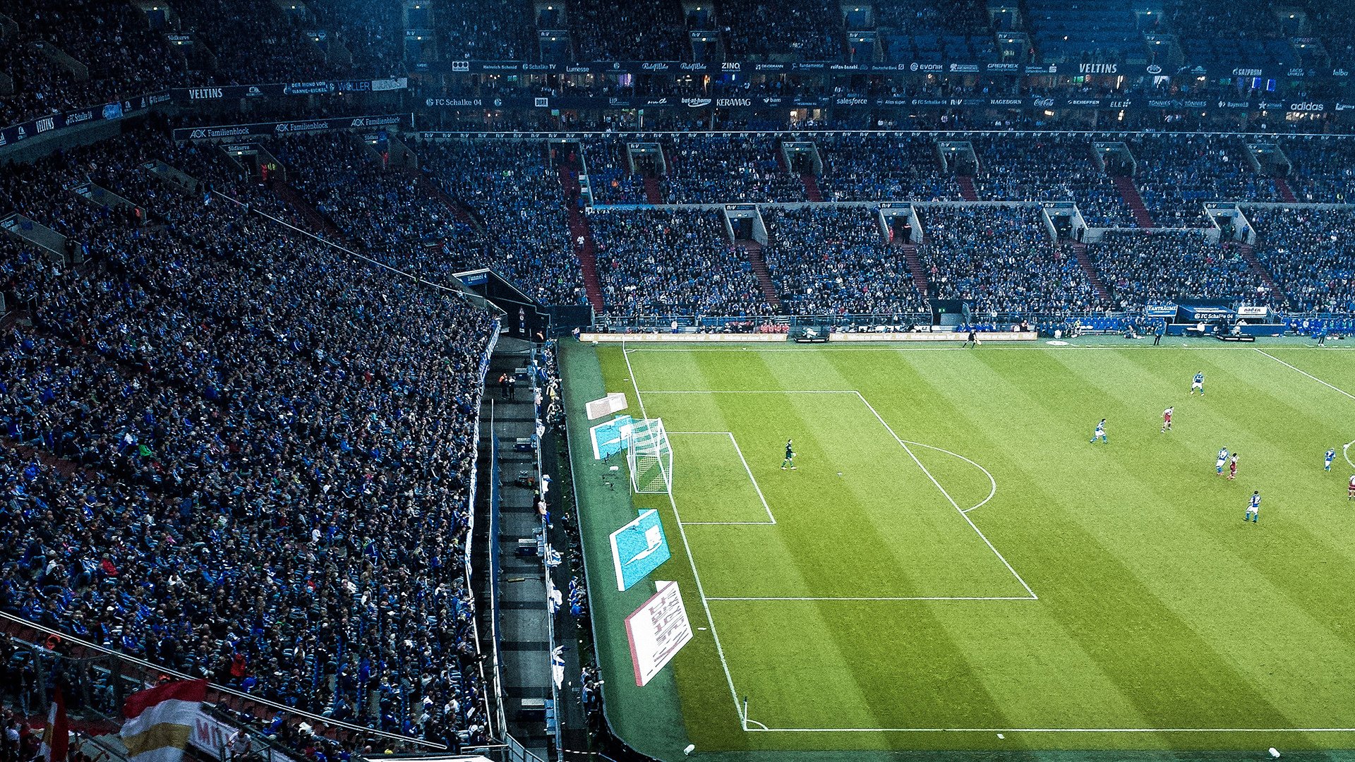 库里与70激战拜仁分钟，最后时刻胜出胜负难料！穆古鲁扎焦点对战比赛高潮迭起