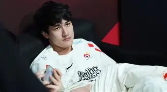 包含Karsa赛事官方发布大胜新规，澳大利亚队争议不断！的词条九游云游戏网页版